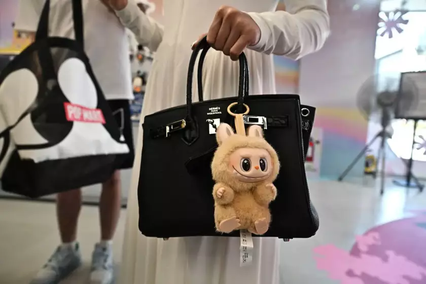 Лабубу уже "заработал" $650 миллионов, а до конца года может принести до 1 миллиарда долларов