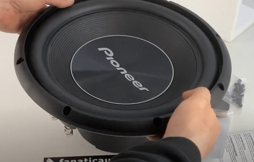 Pioneer TS-A300D4 12 inch subs