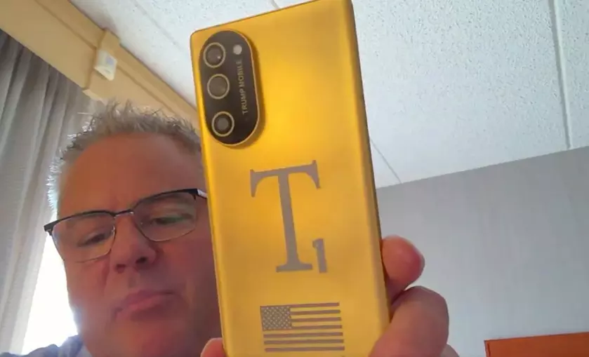 Изучаем Trump Phone: революция безопасности или очередная SENsация?