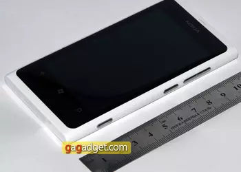 Андроидовод меняет систему: три недели с Nokia Lumia 800