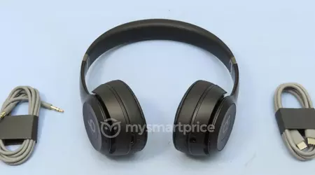 Beats Solo 4 with a USB-C port and a design like the Beats Solo 3 has surfaced in photos