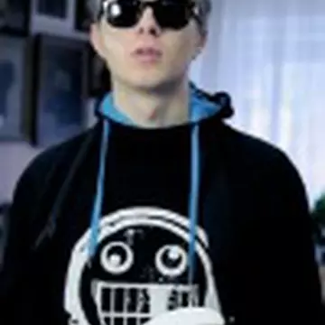 Юлька Козлова