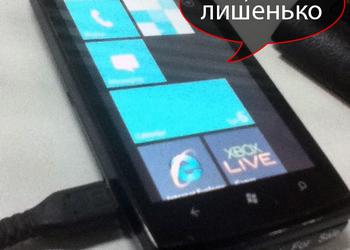 Наступая на грабли: Sony Ericsson рассматривает возможность выпуска смартфона на WP7