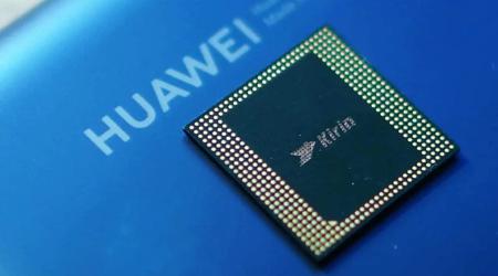 The modified Kirin 9000s chip scored in Geekbench on par with the Snapdragon 865 from four years ago