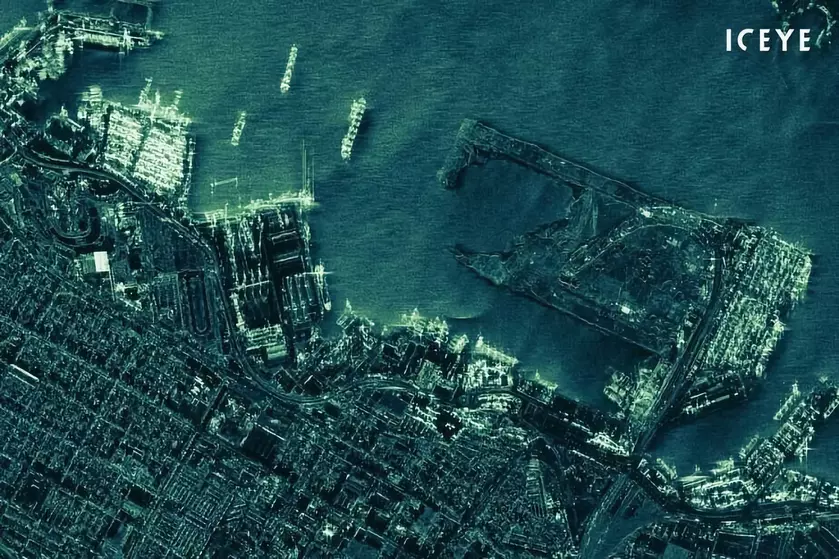 Резников: за два дня работы «народного спутника» ICEYE россия потеряла бронетехнику на сумму более $20 000 000