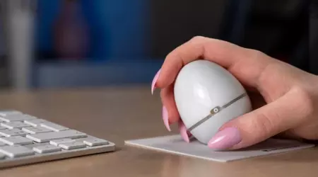 OVO, la souris en forme d'œuf d'une startup britannique, promet de soulager vos poignets