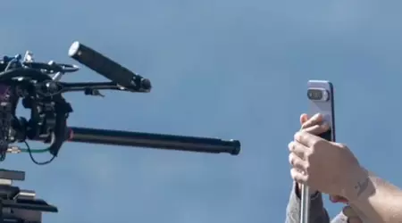 Google Pixel 10 spotted in advert with camera like Pixel 9 Pro