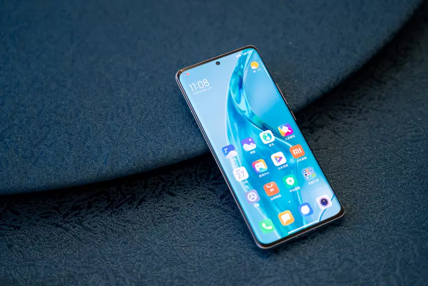 Давняя проблема смартфонов Xiaomi может быть решена – Xiaomi 12 Pro получил новый датчик освещённости и приближения Goodix