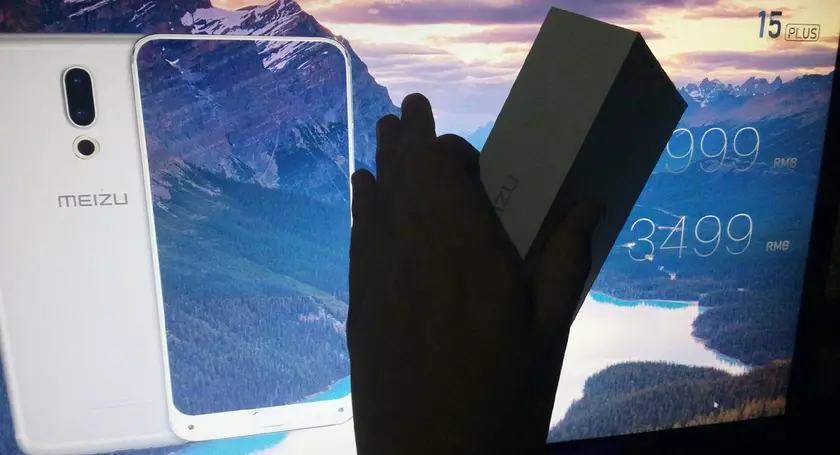 Юбилейный смартфон Meizu выйдет в трех версиях — 15, 15 Lite и 15 Plus