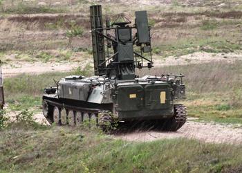 Le Forze di Difesa ucraine hanno dimostrato il funzionamento del sistema missilistico terra-aria Strela-10 contro un drone da ricognizione russo Orlan.