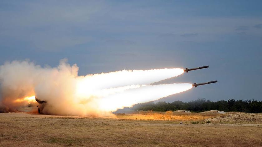 Украина начала получать "более дальнобойные ракеты" для HIMARS, чем в начале поставок