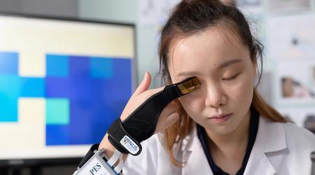 Високотехнологічна рукавичка здатна діагностувати глаукому в домашніх умовах
