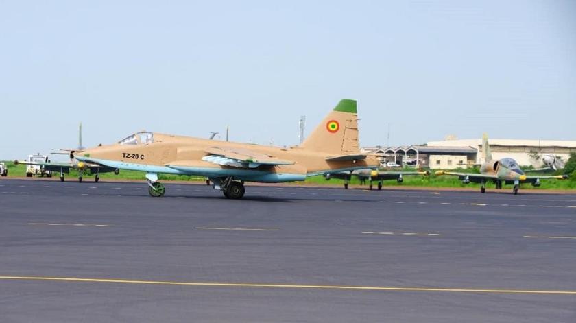 С 2022 года Мали получила от россии два штурмовика Су-25, но оба разбились, не прослужив и девяти месяцев