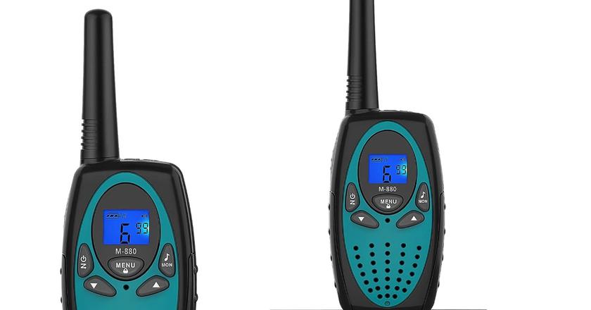 Topsung M880 walkie talkie for camping