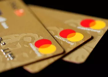 Mastercard в этом году начнет работать с криптовалютами