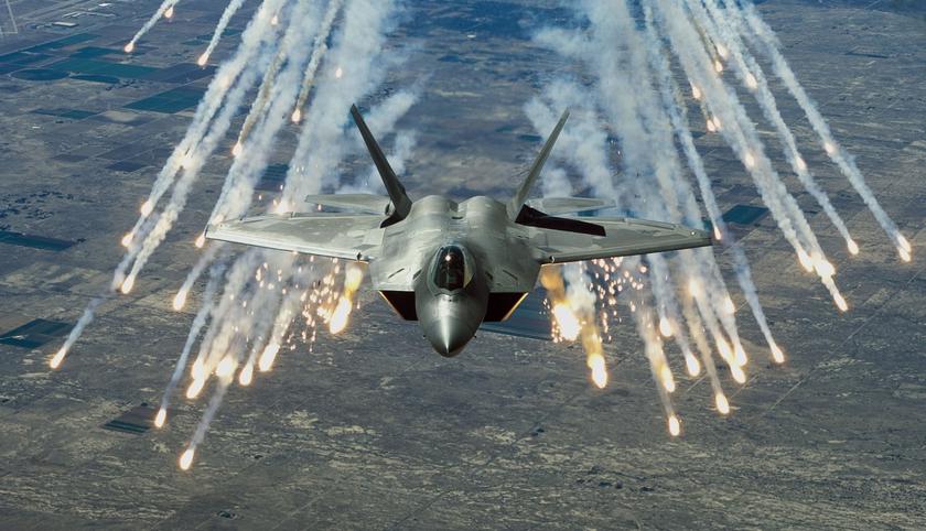 El Congreso estadounidense no autorizó al Pentágono a retirar 33 de los cazas F-22 Raptor de quinta generación más antiguos