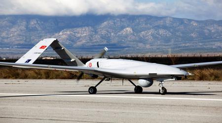 Les Maldives acquièrent des drones turcs Bayraktar TB2