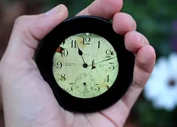 MWC 2015: Runcible — карманные часы в современной технологичной интерпретации