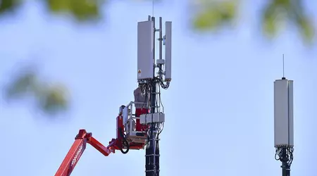 U.S. begins physical removal of Huawei and ZTE equipment