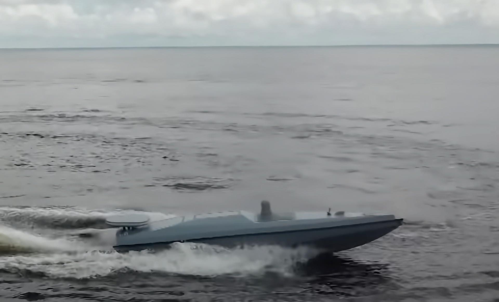 The AFU showed the Ukrainian marine drone MAGURA V5, which can hit ...