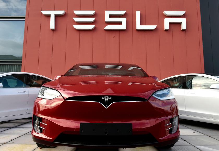 Илон Маск: CEO Apple Тим Кук отказался покупать Tesla за $60 млрд