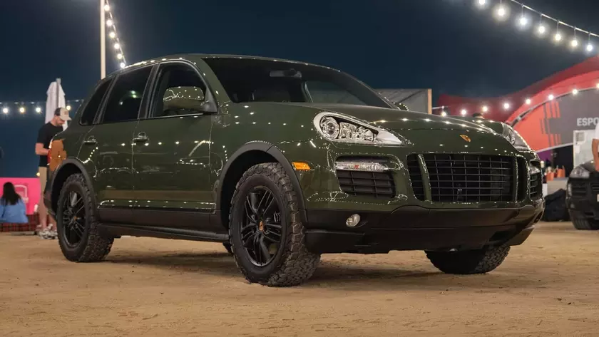 Отреставрированный Porsche Cayenne GTS 2009 года