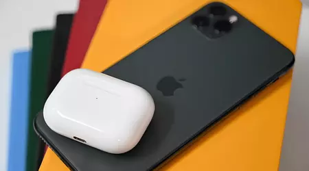 Insider : l'iPhone 17 Pro pourrait bénéficier d'une charge inversée de 7,5 W