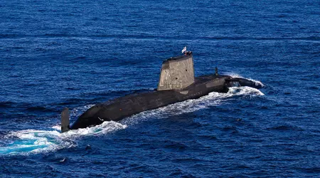 UK signs $11bn deal with Rolls-Royce to build nuclear submarines