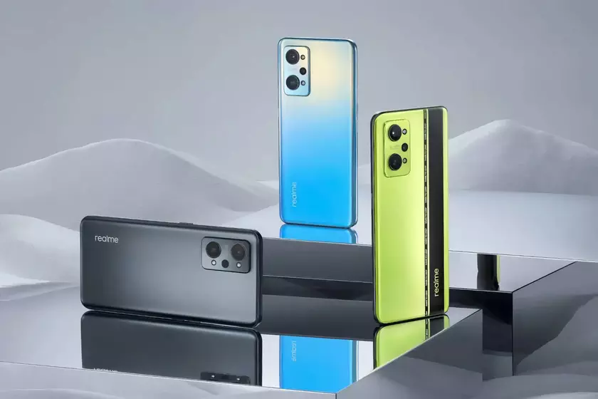 Realme готовит к выходу новую версию Realme GT Neo 2 c чипом MediaTek на борту