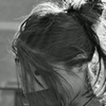 Юля Братащук