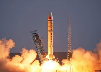 China lanza el primer cohete privado de combustible líquido Tianlong-2, rival del Falcon 9