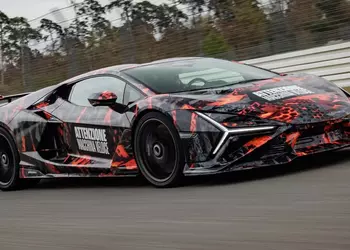 Lamborghini Revuelto SV: рекорд в Хоккенхайме и заявка на доминирование