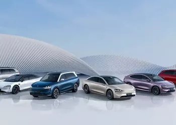 Huawei скоро представит недорогой электромобиль, созданный вместе с SAIC