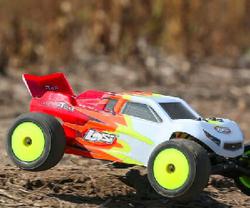 1:18 Losi RC Mini-T 2.0 2WD Stadium Truck