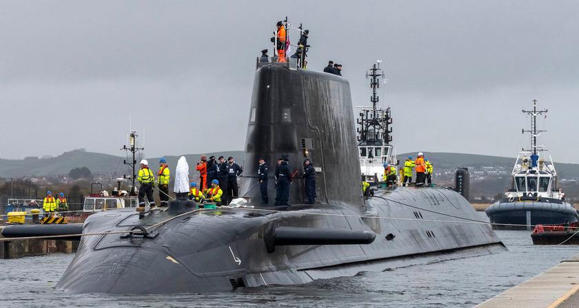 В туалете британского паба найдены официальные документы об атомной субмарине HMS Anson Королевского ВМФ Великобритании стоимостью $1,63 млрд