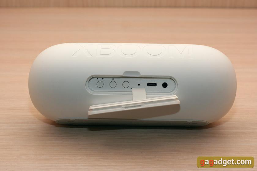 Resumen de la gama de altavoces Bluetooth LG XBOOM Go: el mágico botón "Sound Boost-24