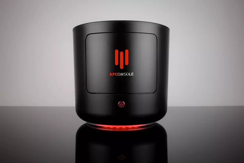 Это не шутка! KFC действительно представила игровую консоль KFConsole с жаровней для курицы