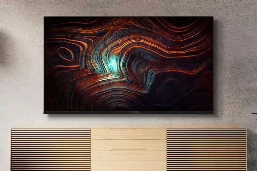 OnePlus представила доступные телевизоры OnePlus TV с 32", 43" и 55" экранами и ценником от $170