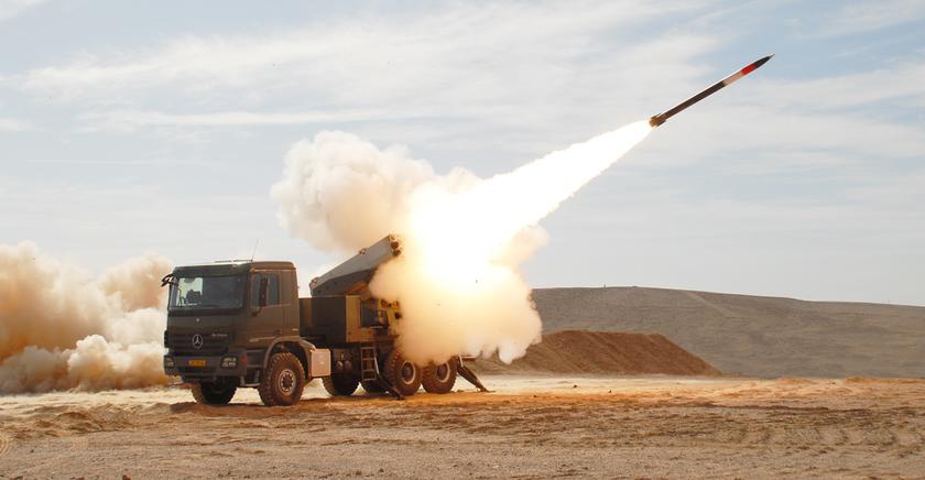 Испания заказала 16 пусковых установок SILAM на базе израильской ракетной системы PULS, которая может применять баллистические ракеты дальностью до 300 км