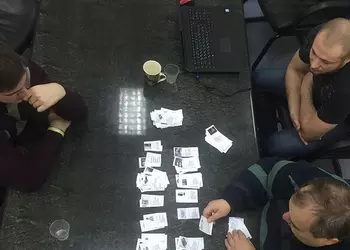 Фото дня: Редакция gg, вид сверху. Обсуждаем тематическую структуру материалов