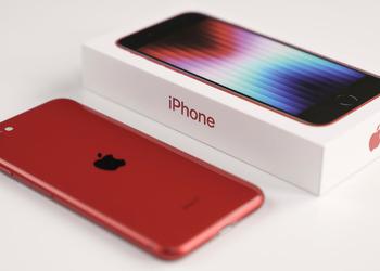 Слух: Apple выпустит новый iPhone SE весной 2025 года