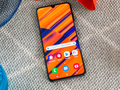 Samsung Galaxy A70s начал получать обновление Android 10 с One UI 2.0