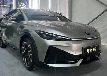 В сеть утекли фото и характеристики Volkswagen ID. Unyx 07, разработанного вместе с Xpeng