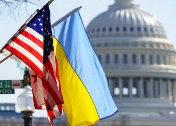 В США все же раздумывают о том, чтобы предоставить Украине разрешение бить американским оружием по россии