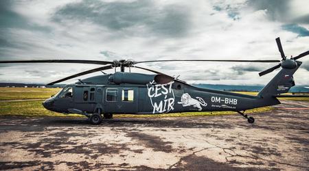 Checos y eslovacos recaudan 4,3 millones de euros para un helicóptero UH-60 Black Hawk destinado a la inteligencia ucraniana