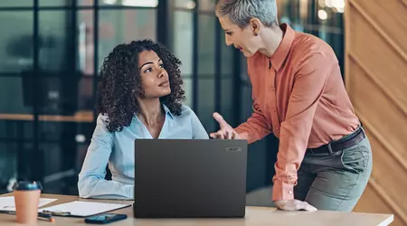 Acer TravelMate P6 - Business laptop with OLED display, Raptor Lake chip and 5G support from €1399