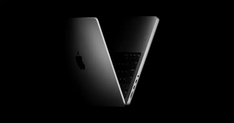 Bloomberg: выход премиального MacBook Ultra не привязан к чипам M7 — первая модель ноутбука получит процессор актуального поколения