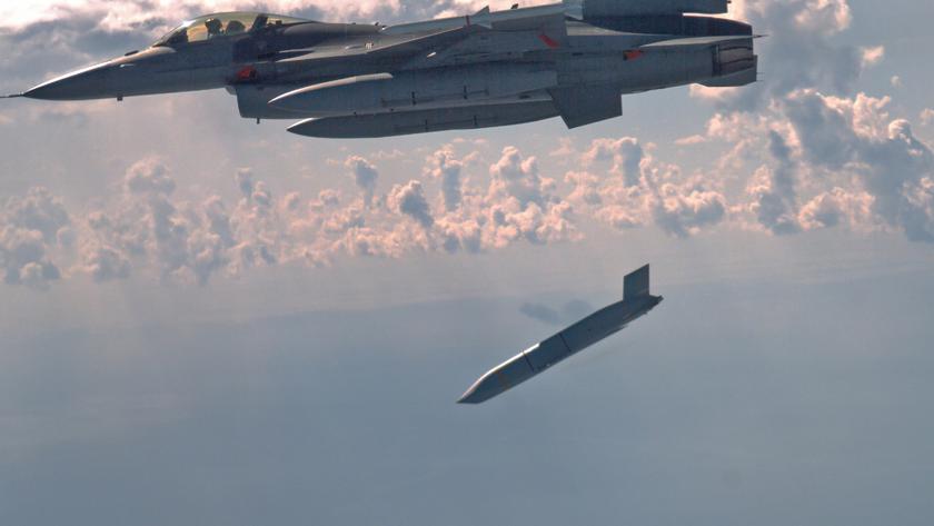 США одобрили продажу Нидерландам ракет AGM-158B JASSM-ER для истребителей F-35 Lightning II, они могут поражать цели на расстоянии до 980 км