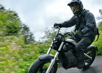 Не только электрический самокат ZT3 Pro: Segway также представила электрический байк Xyber за $1378