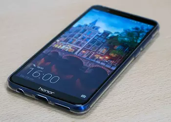 Обзор Honor 7x: симпатичный безрамочник с дисплеем 18:9